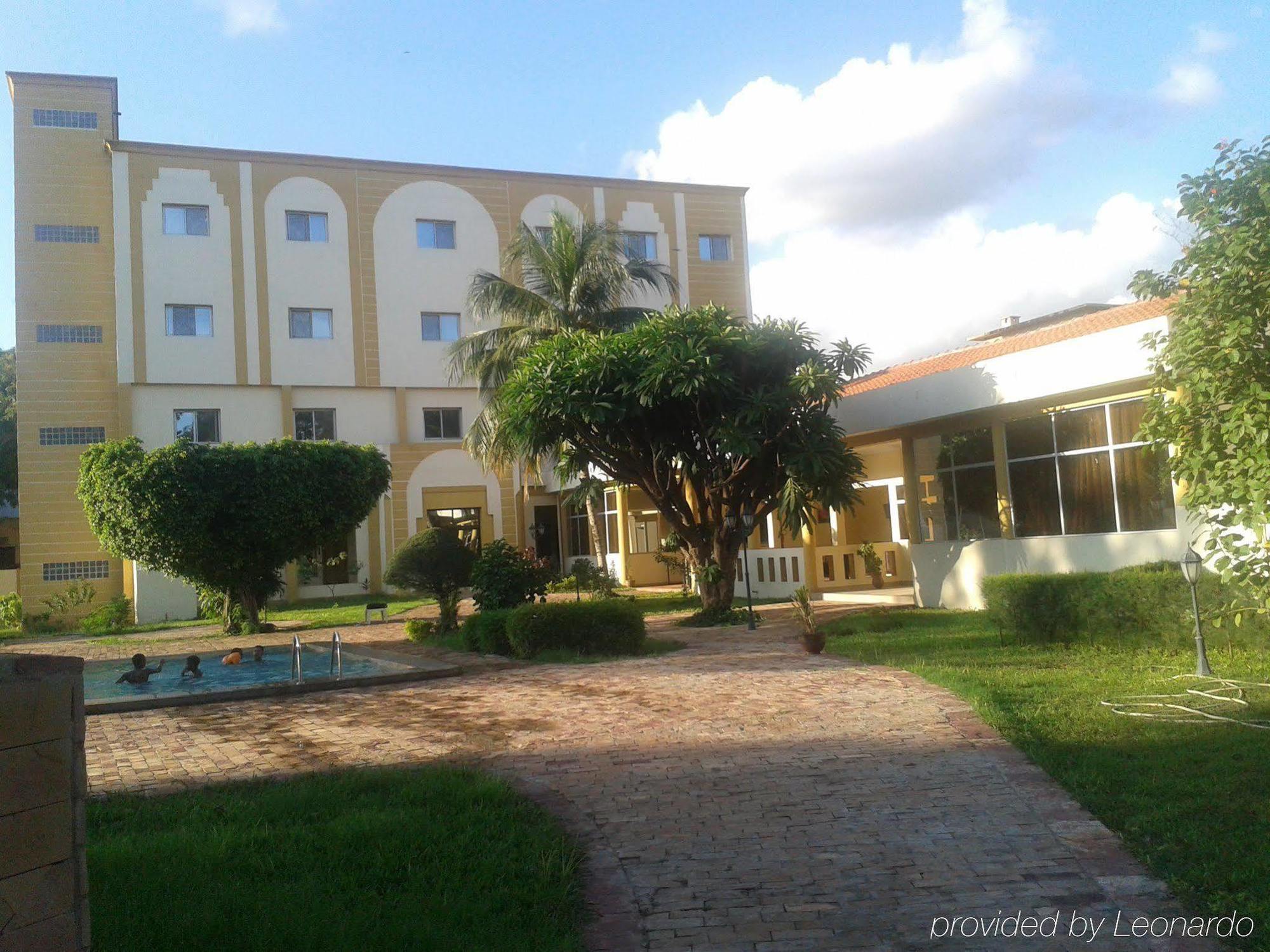 Azalai Hotel Dunia Bamako Exterior foto